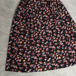 Women’s Skirt